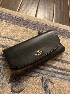Coach Black Leather and Brown Signature Continental Wallet with Gold Logo